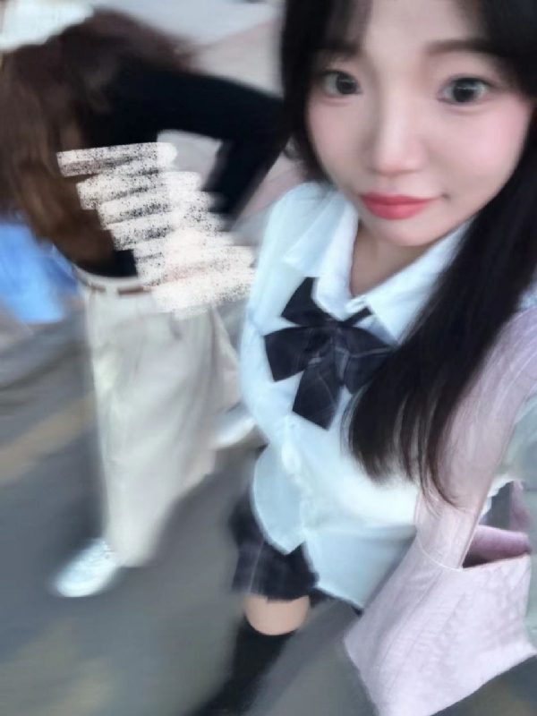台灣小姐伊洛的第一张照片--台南女同性恋服务网
